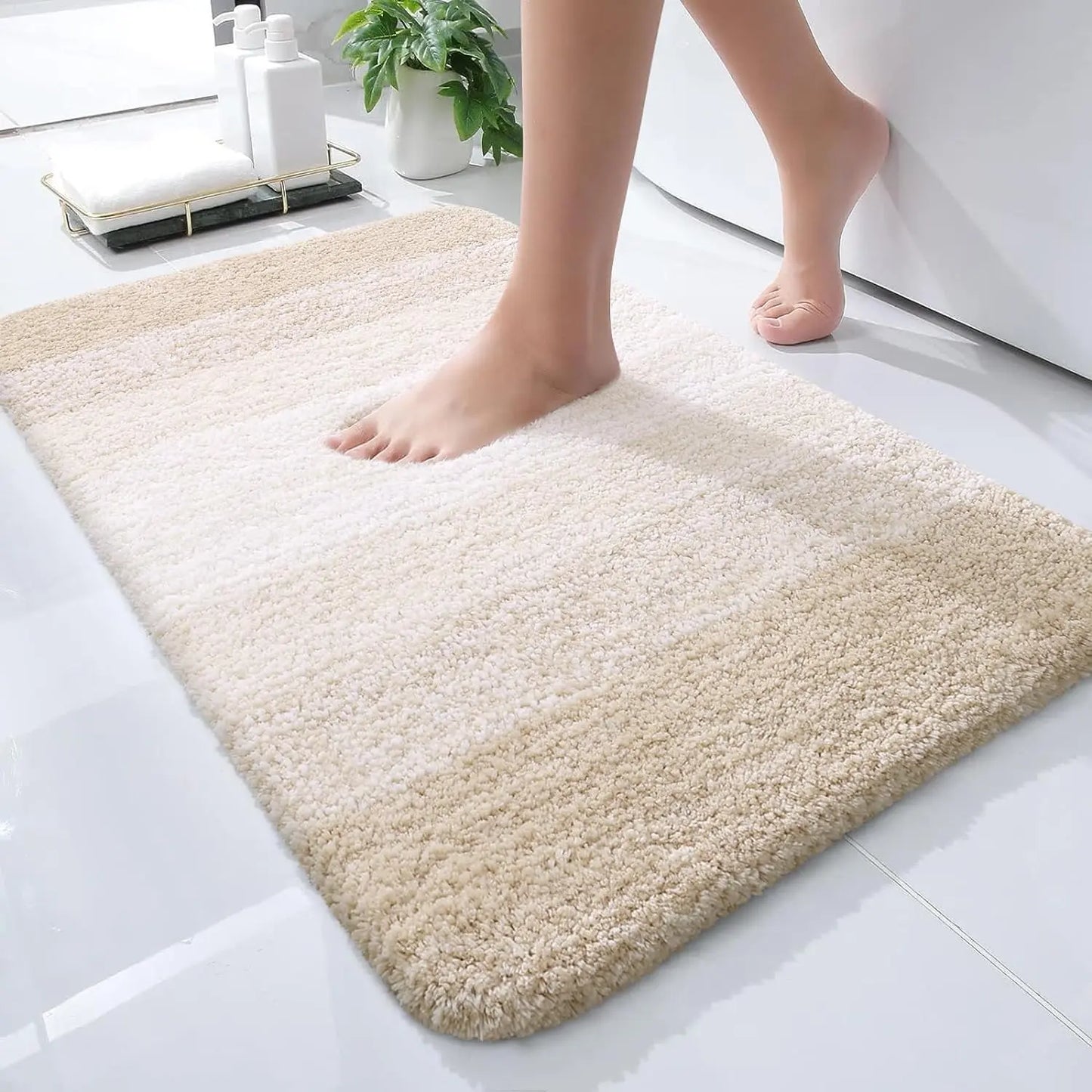 Extra Soft Bath Mat – Non-Slip, Absorbent Microfiber for Warmth & Comfort OLANLY