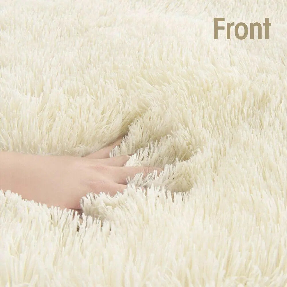  Faux Fur Throw Blanket