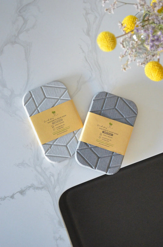 Diatomite Soap Dish with Quick Dry Functionality and Modern Geometric Design